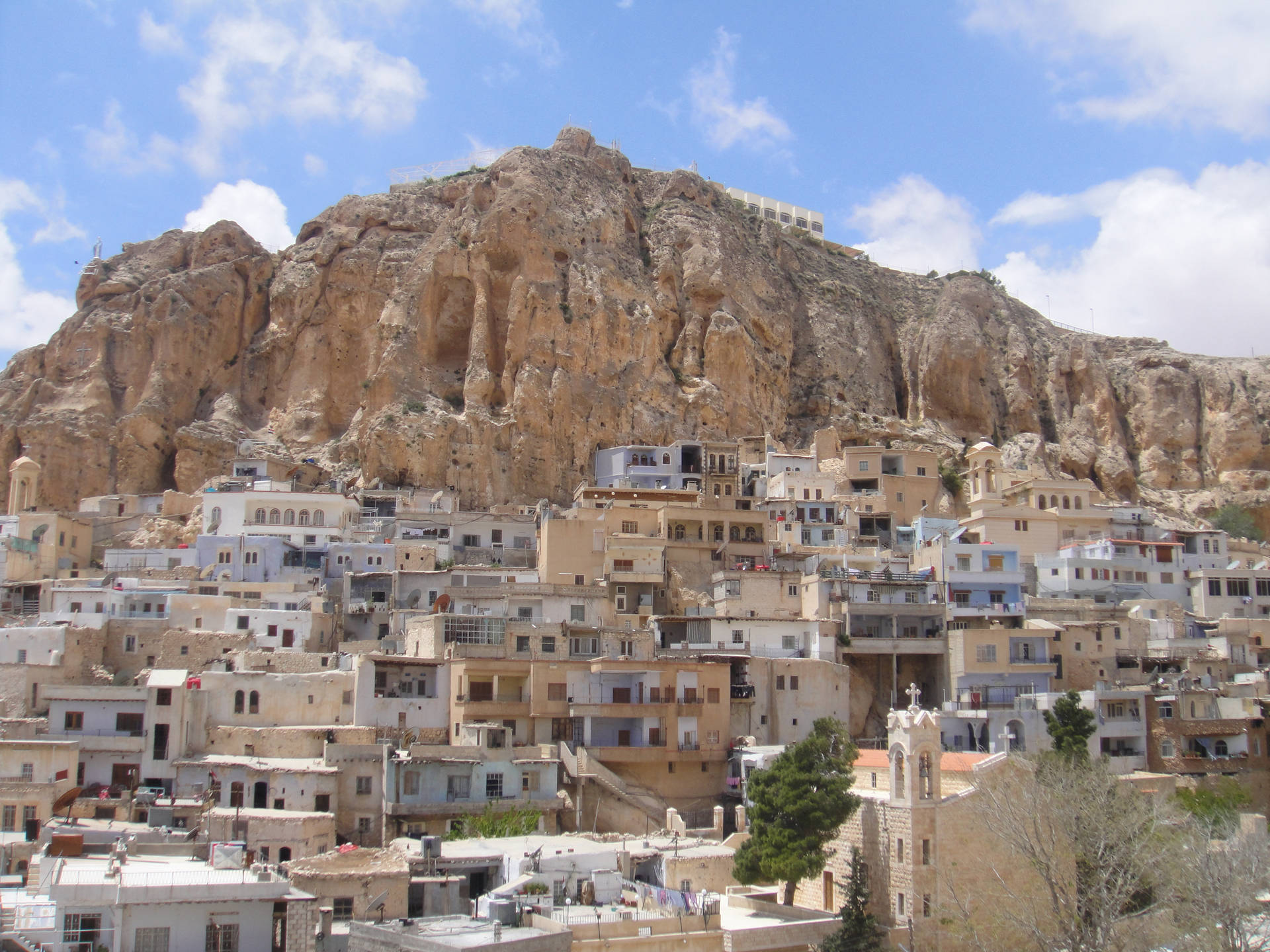 Caption: Traditional Residential Houses In Syria Background