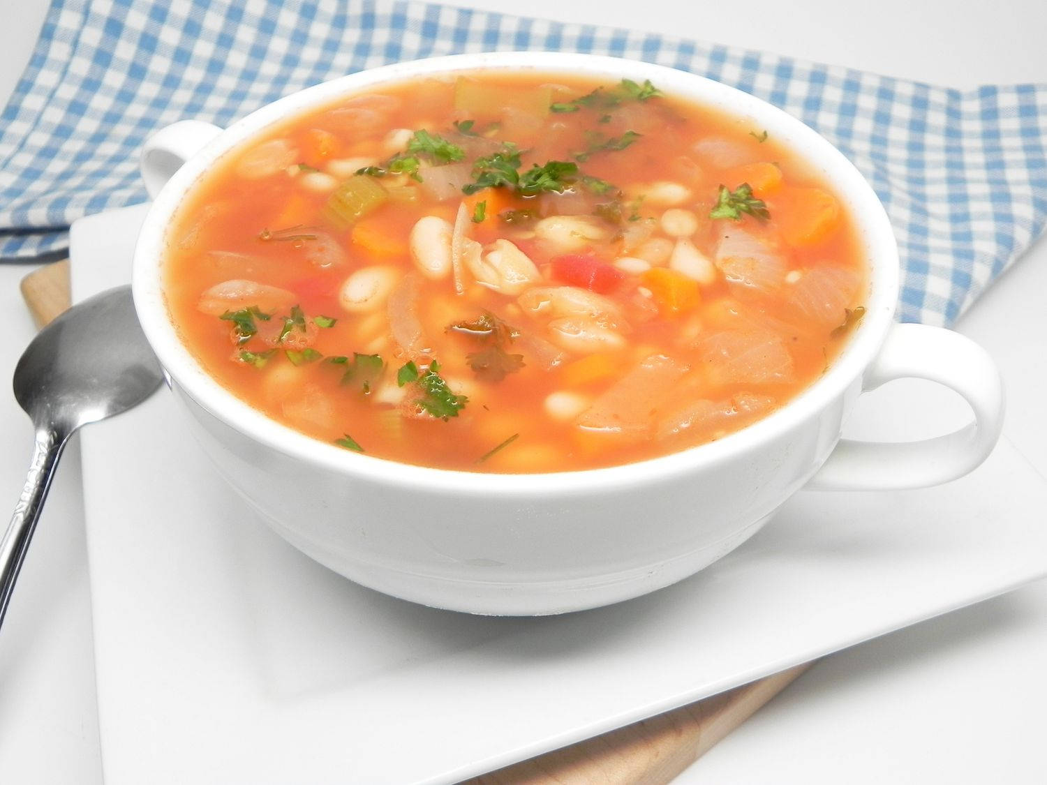 Captivating Bowl Of Spicy Savory Bean Soup Background