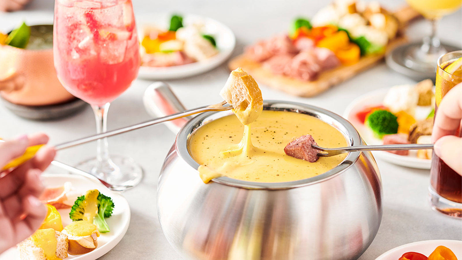 Captivating Cheese Fondue