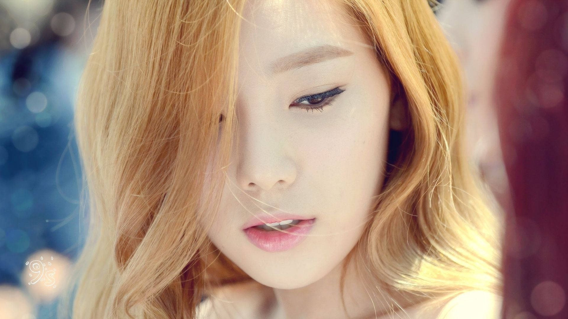 Captivating Close-up Of Taeyeon Background
