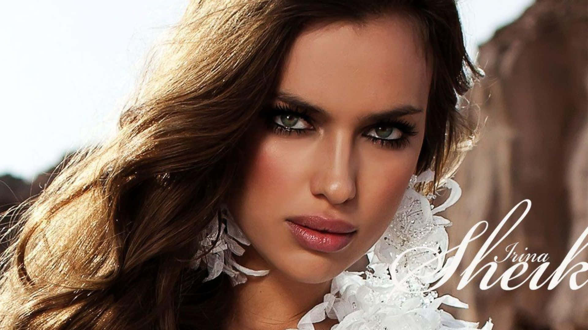 Captivating Irina Shayk Flashes Her Seductive Look