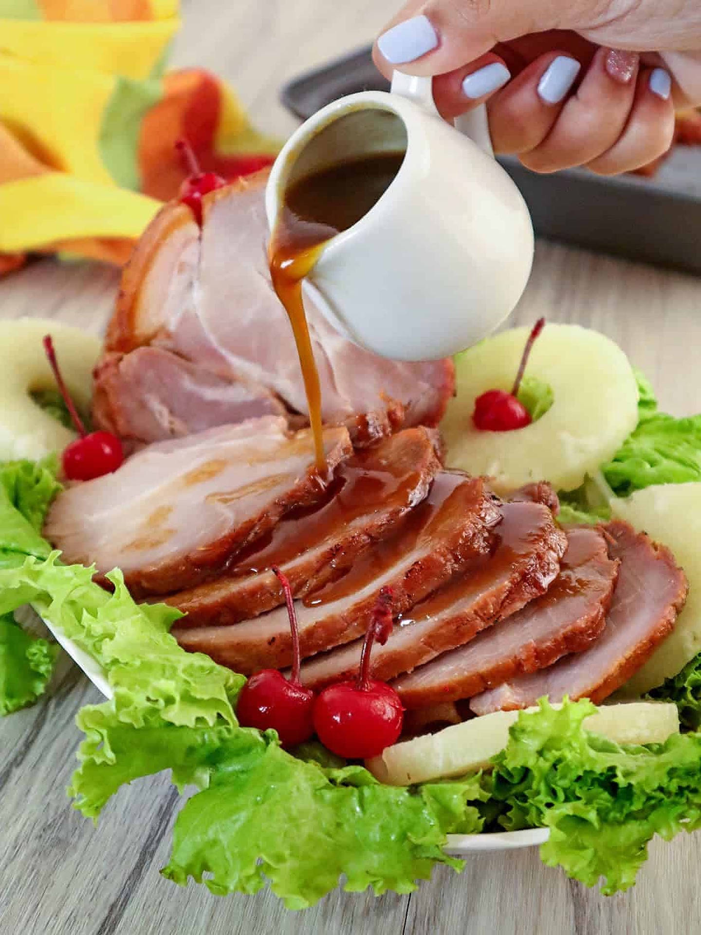 Captivating Juicy Ham With Glaze Background