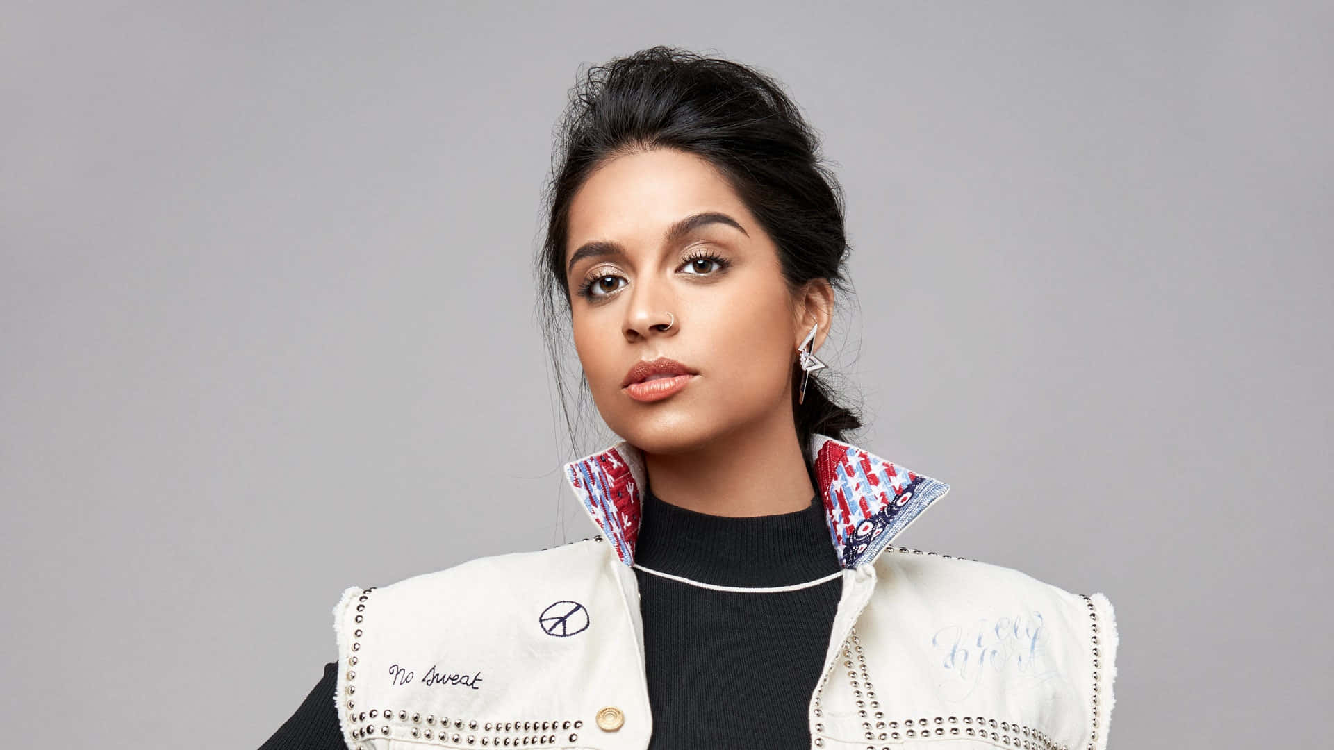 Captivating Lilly Singh In Elegant Traditional Indian Attire