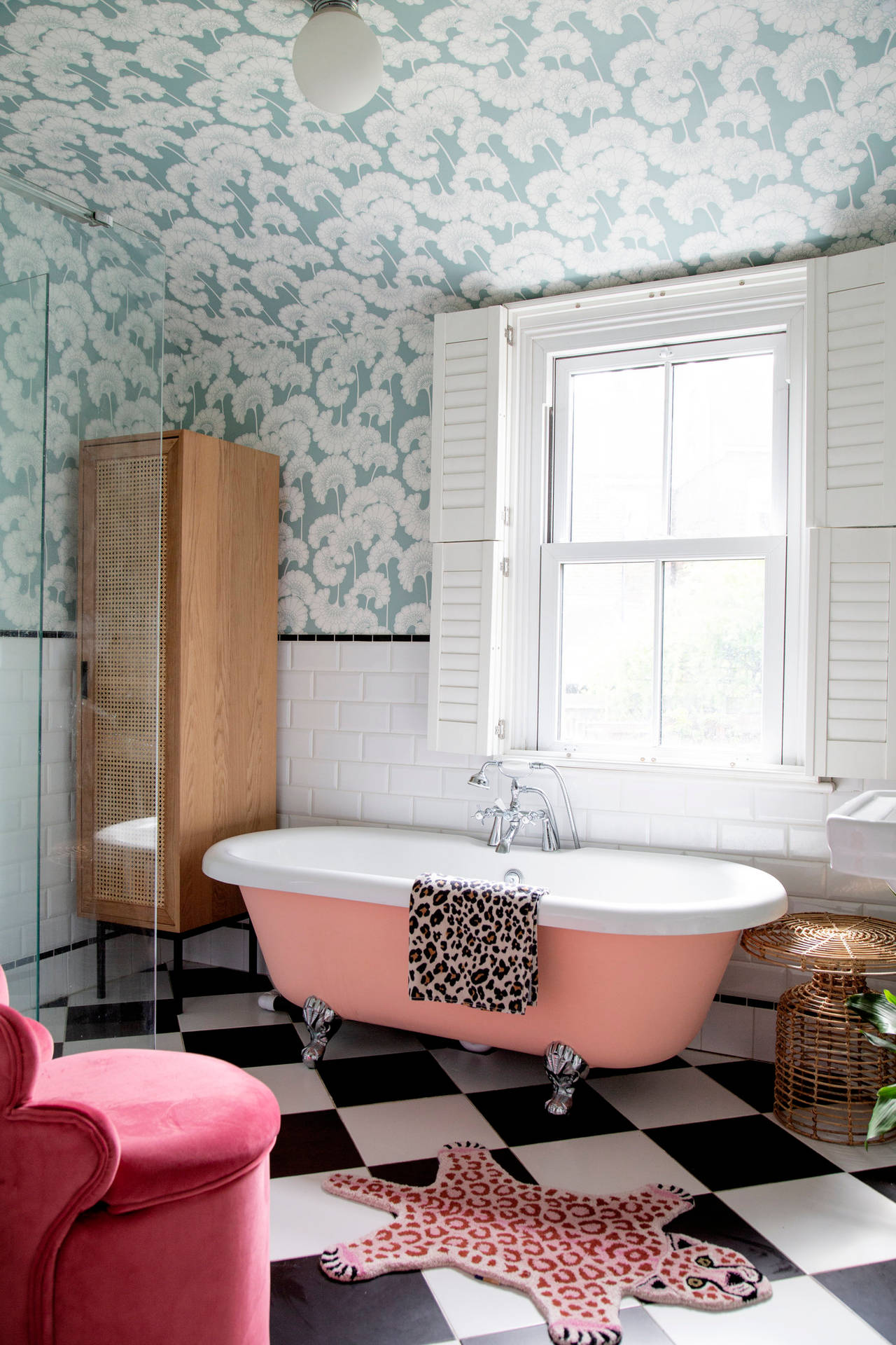 Captivating Pink Bathroom With Classic White Bathtub Background