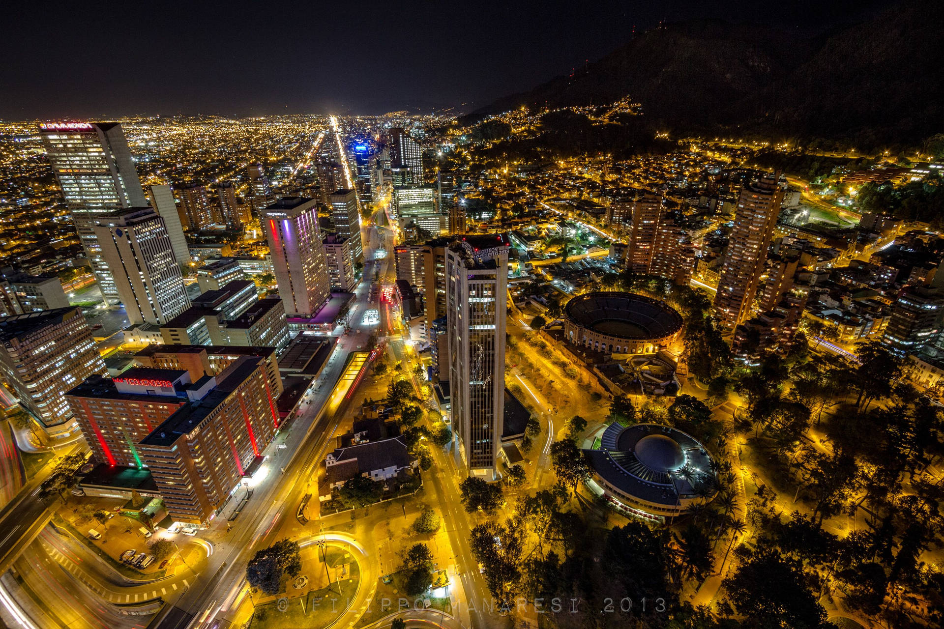 Captivating Skyline Of Bogota, Colombia Background