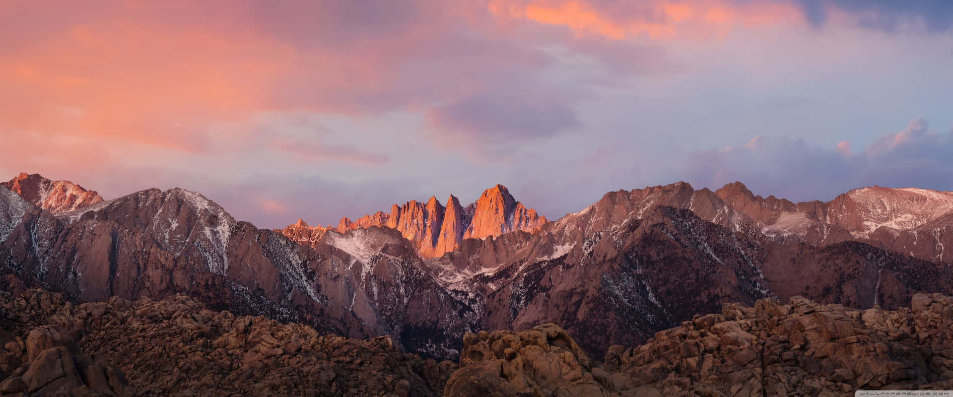 Capture The Moment With Apple 3840x1600