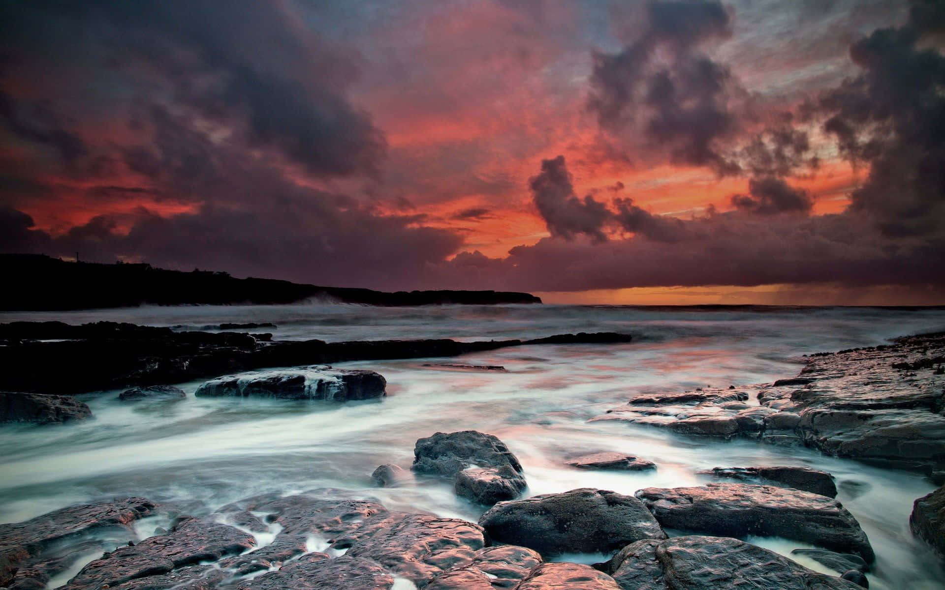 Capturing Beautiful Light And Color In Photography Background