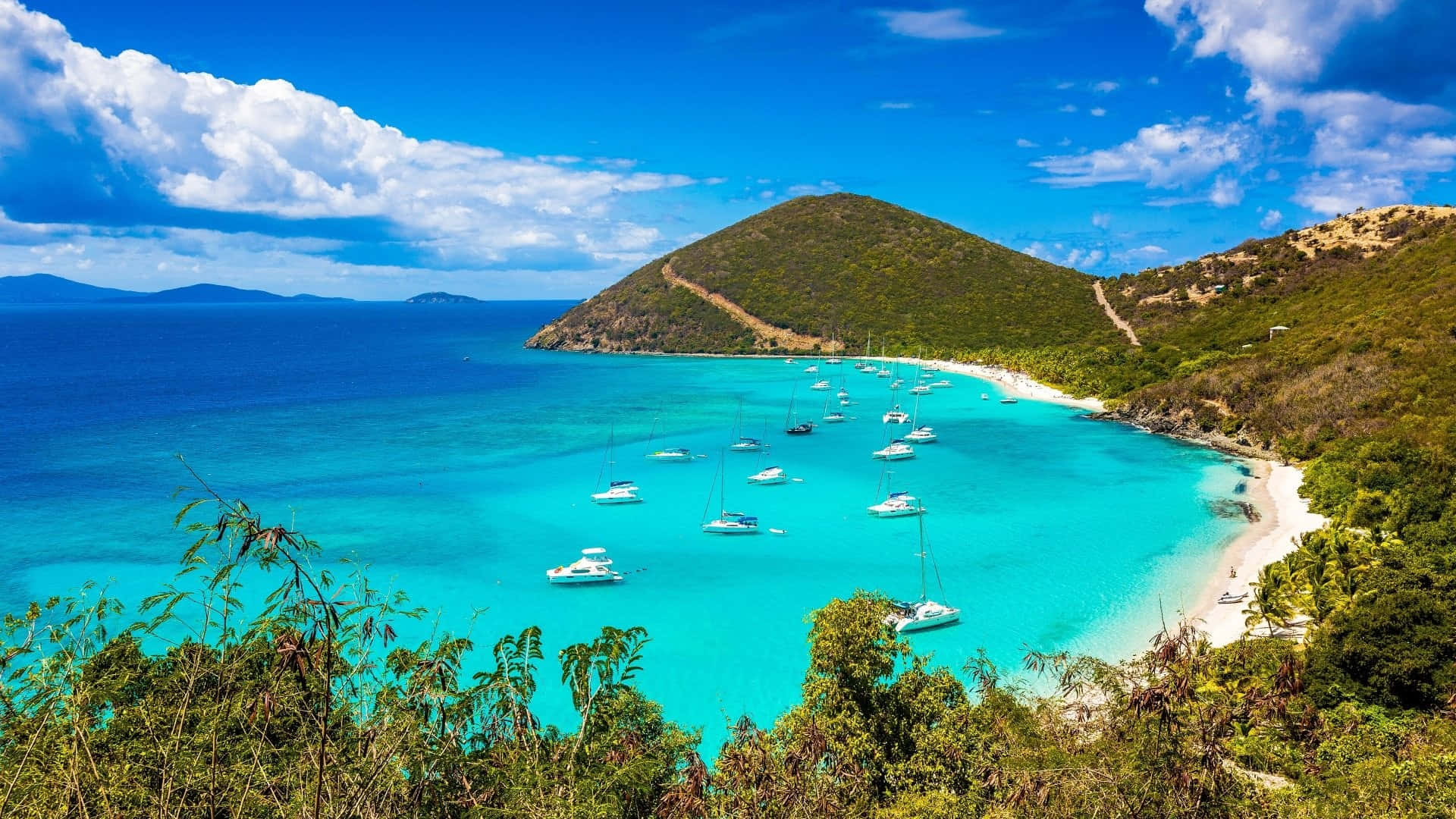 Caribbean Paradise Beach Yachts