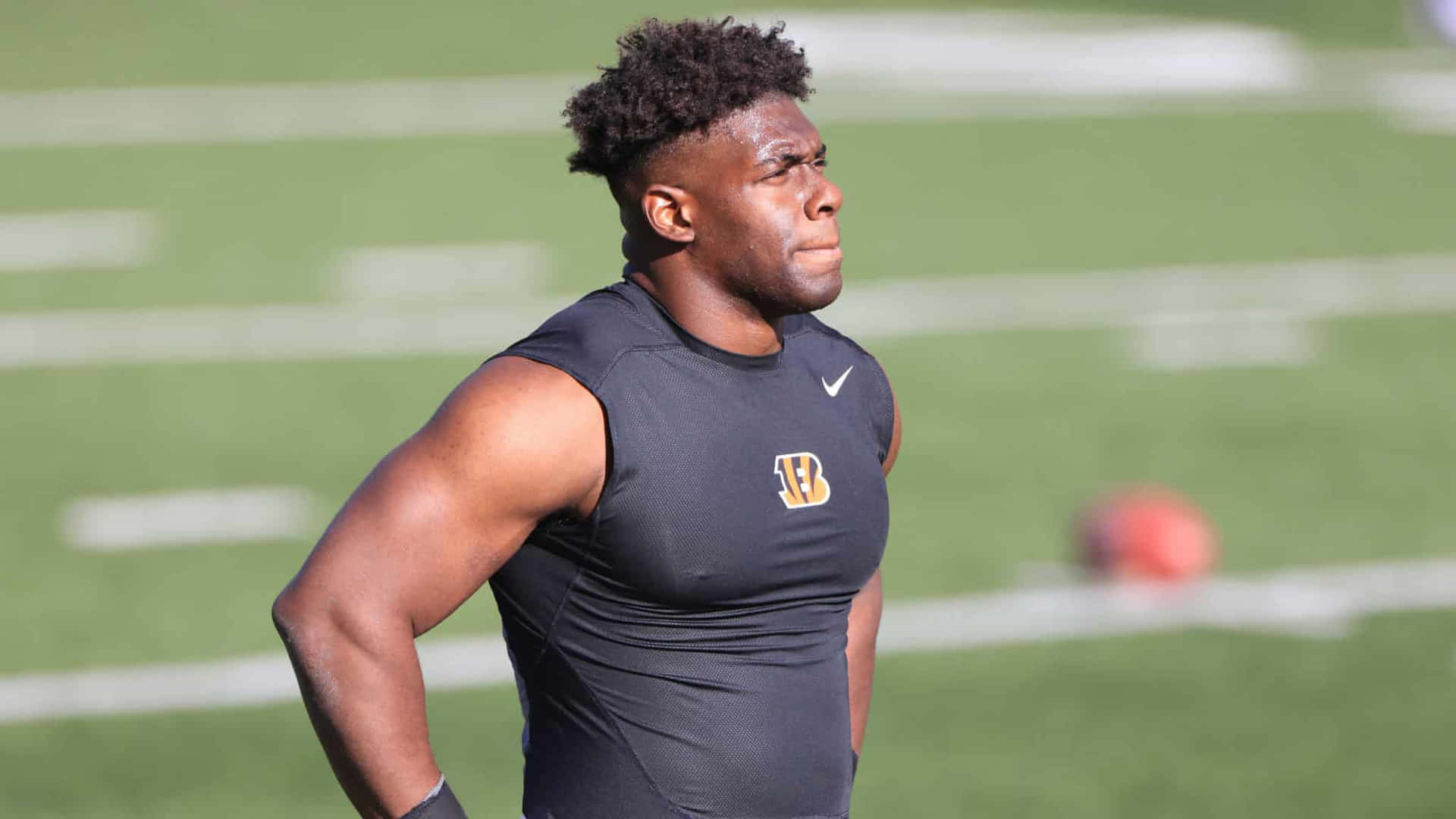 Carl Lawson Concentrating