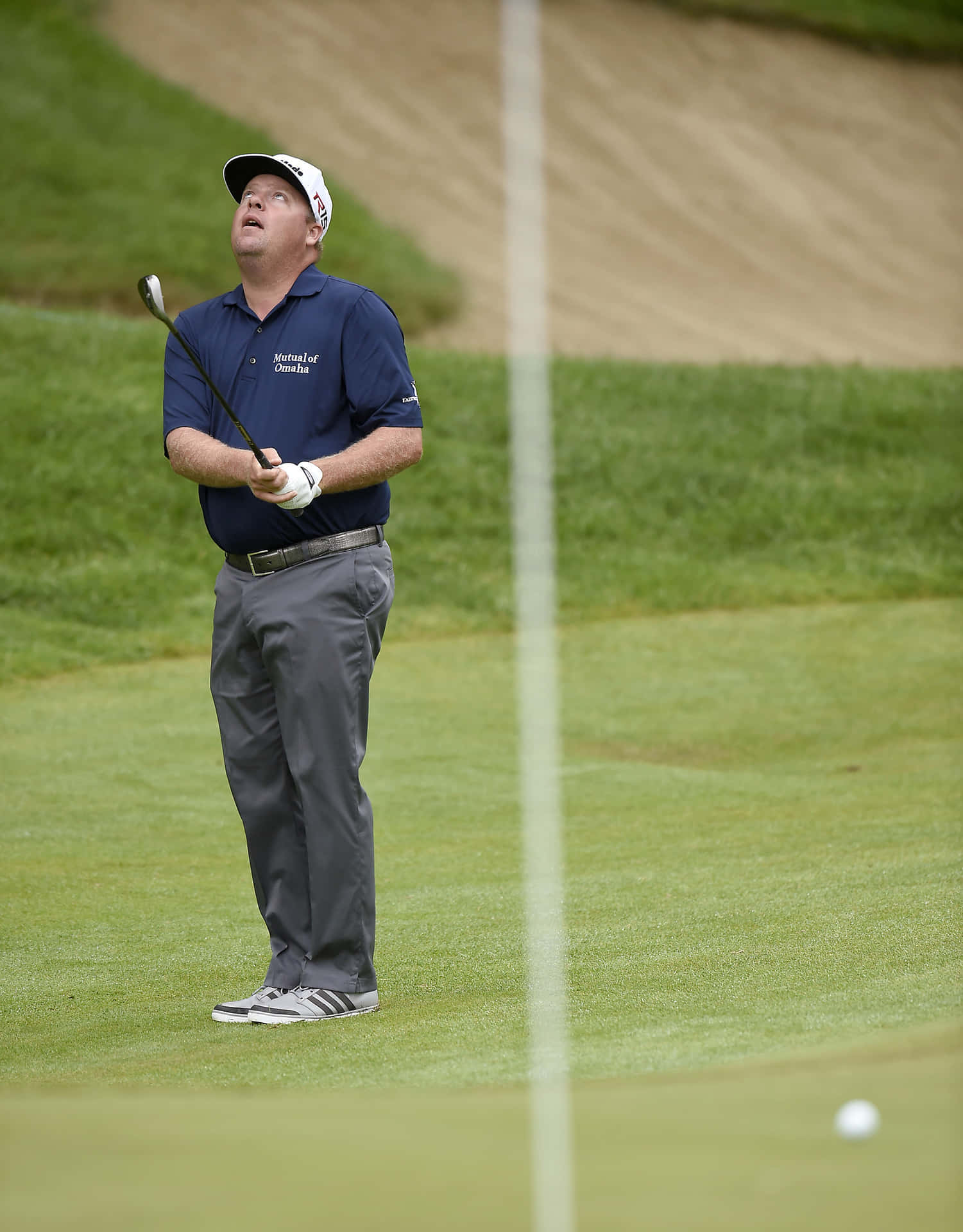 Carl Pettersson In The Middle Of An Impressive Golf Swing Background