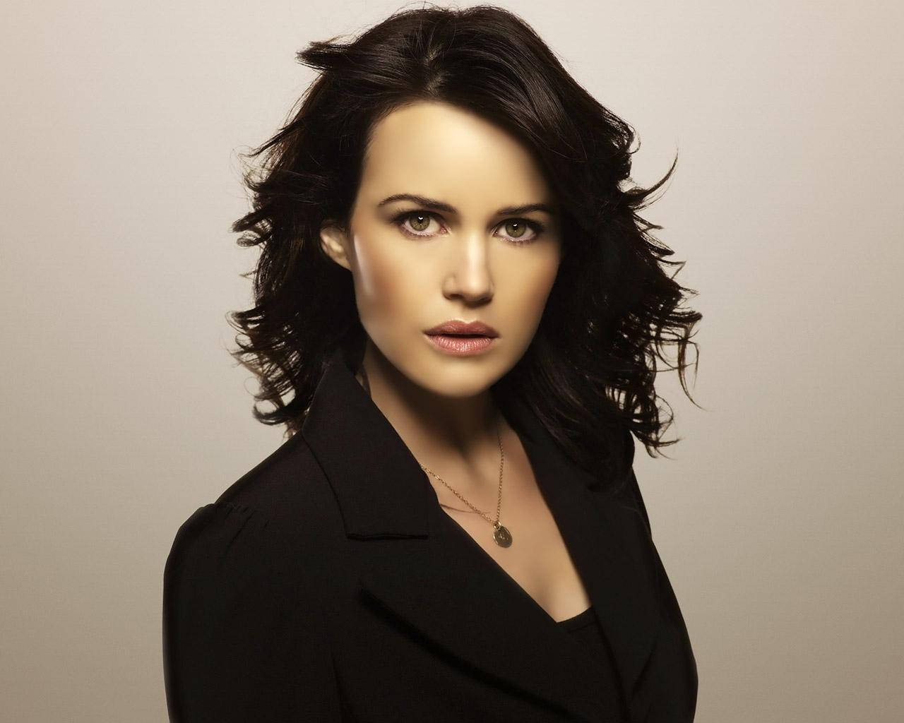 Carla Gugino Gorgeous Eyes