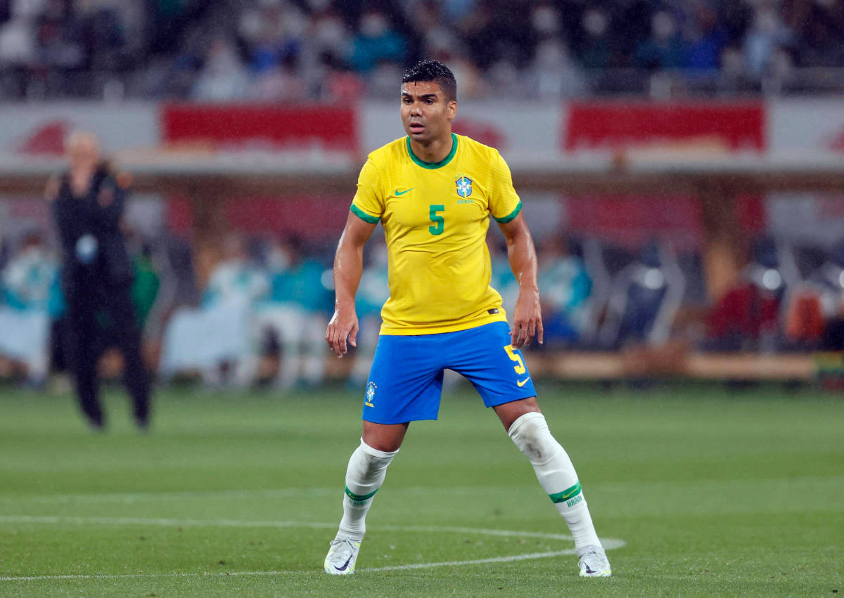 Carlos Casimiro Yellow Shirt Brazil Background