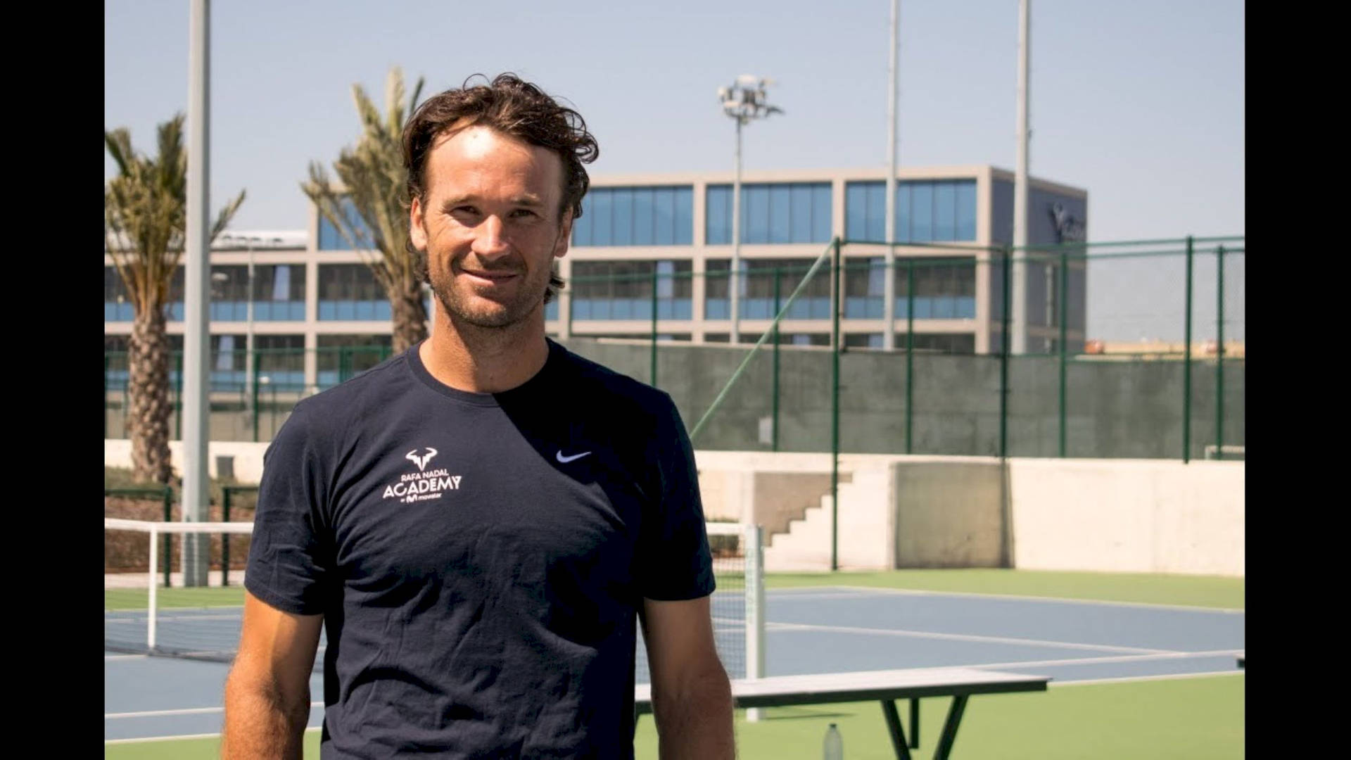 Carlos Moya Smiling For Camera Background