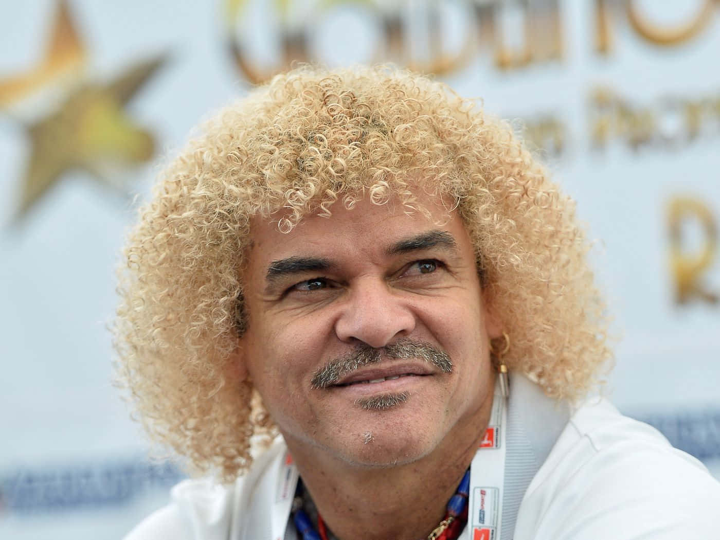 Carlos Valderrama In Conference Background