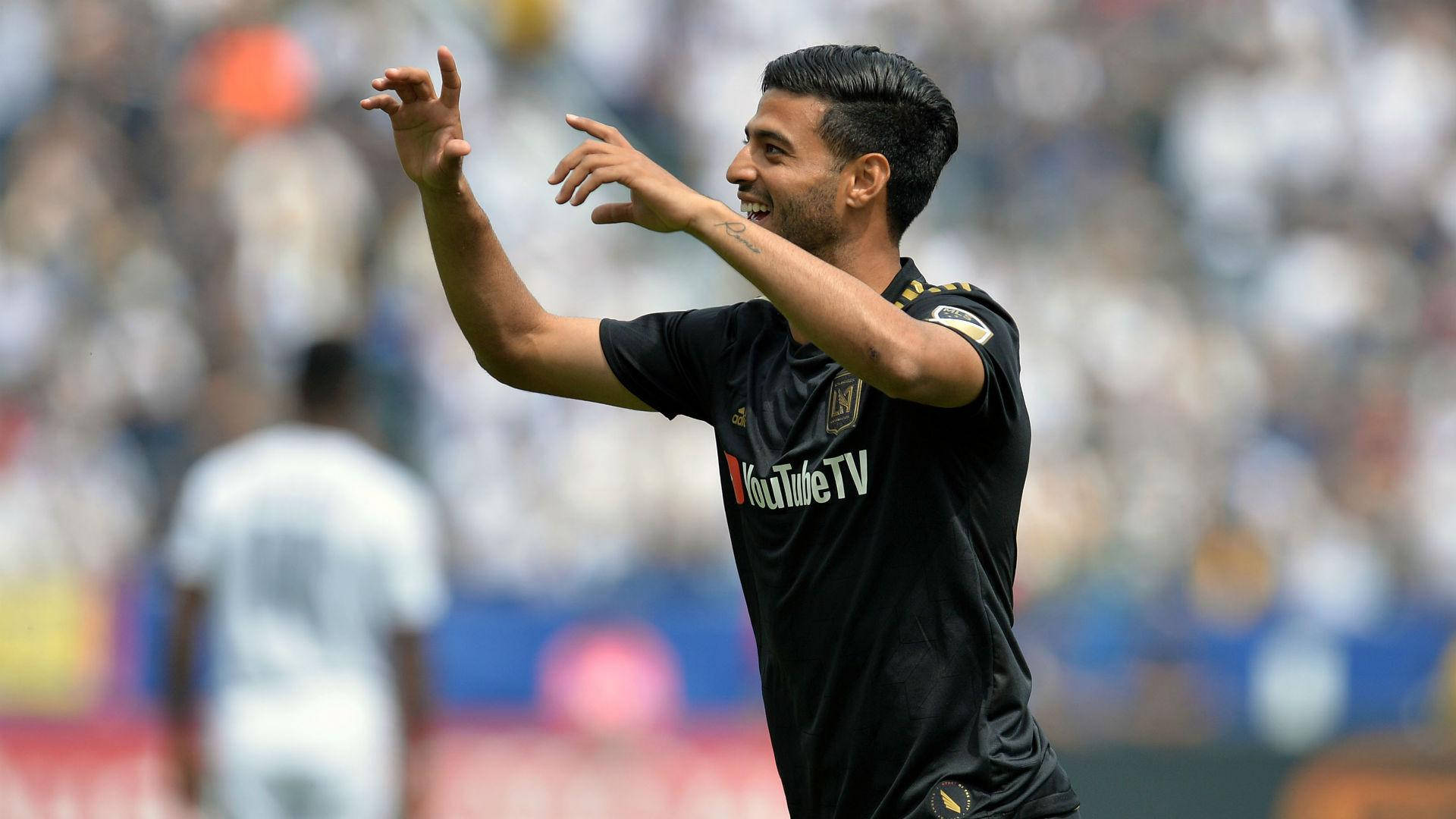 Carlos Vela Los Angeles Fc Hands Up