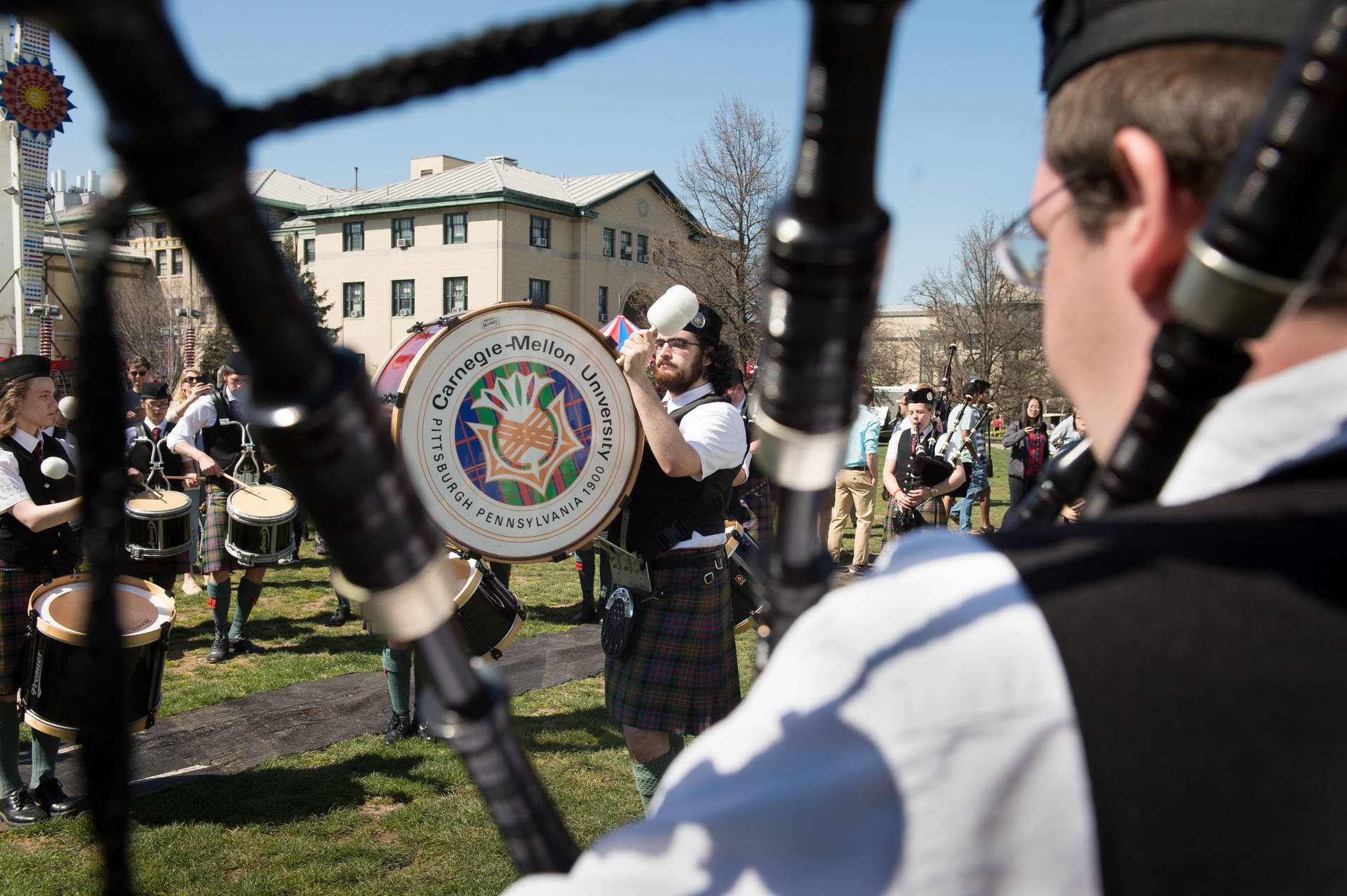 Carnegie Mellon University Pipes & Drums Background