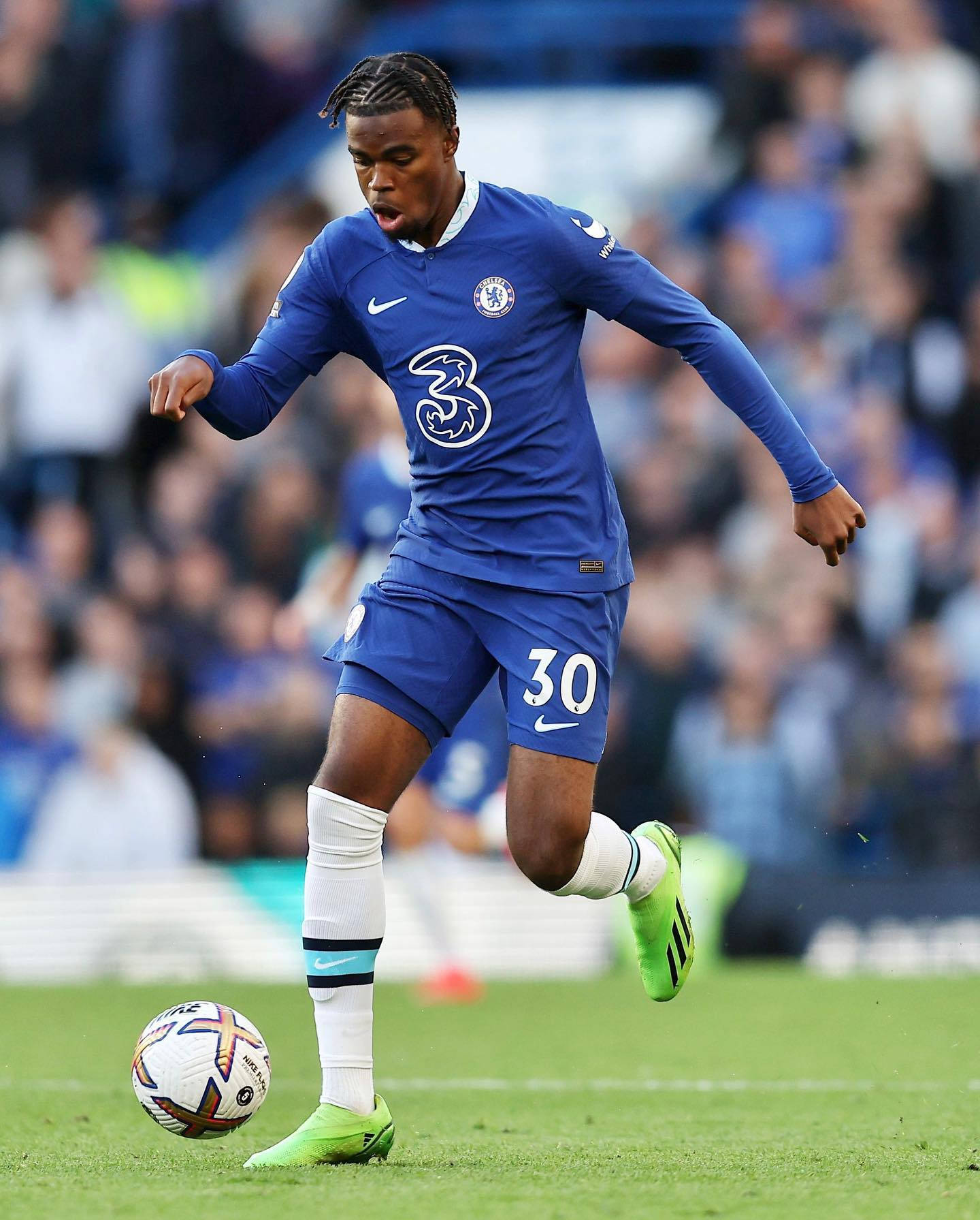 Carney Chukwuemeka Eyes On Ball