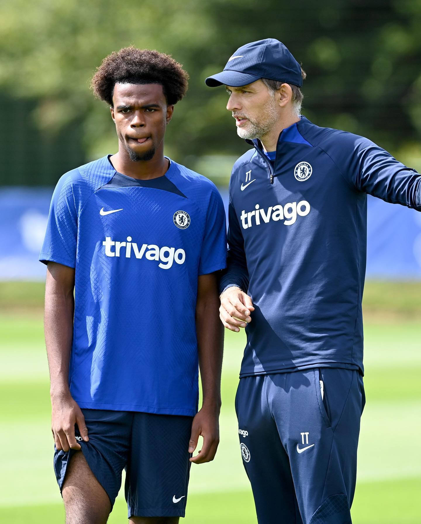 Carney Chukwuemeka With Thomas Tuchel Background