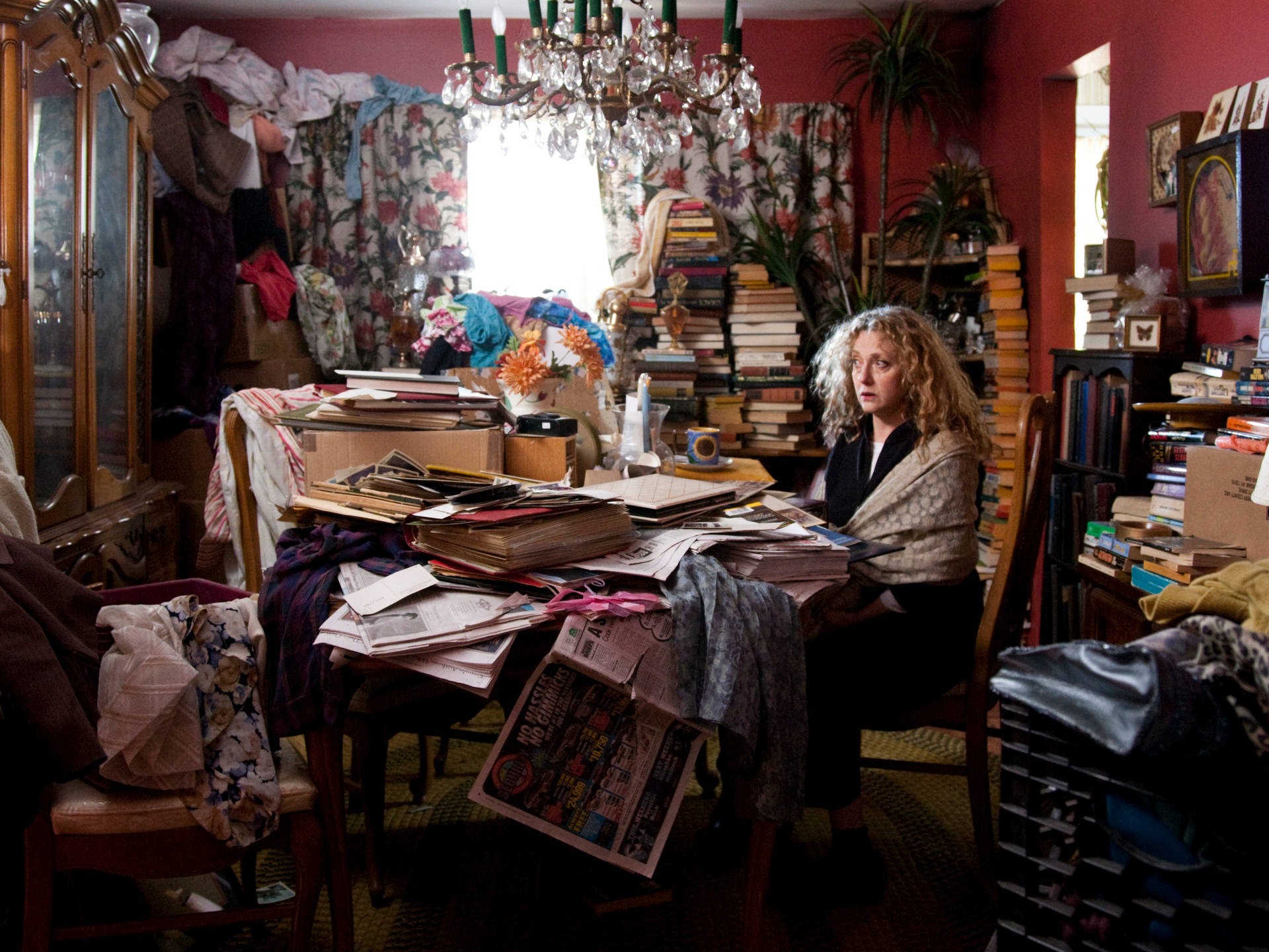 Carol Kane Clutter Drama Background