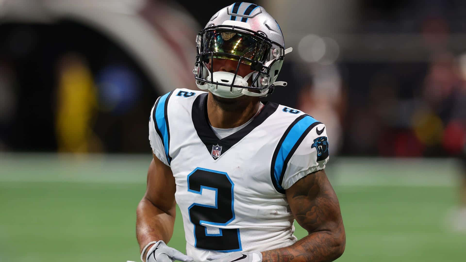 Carolina Panthers Dj Moore Against The Atlanta Falcons Background