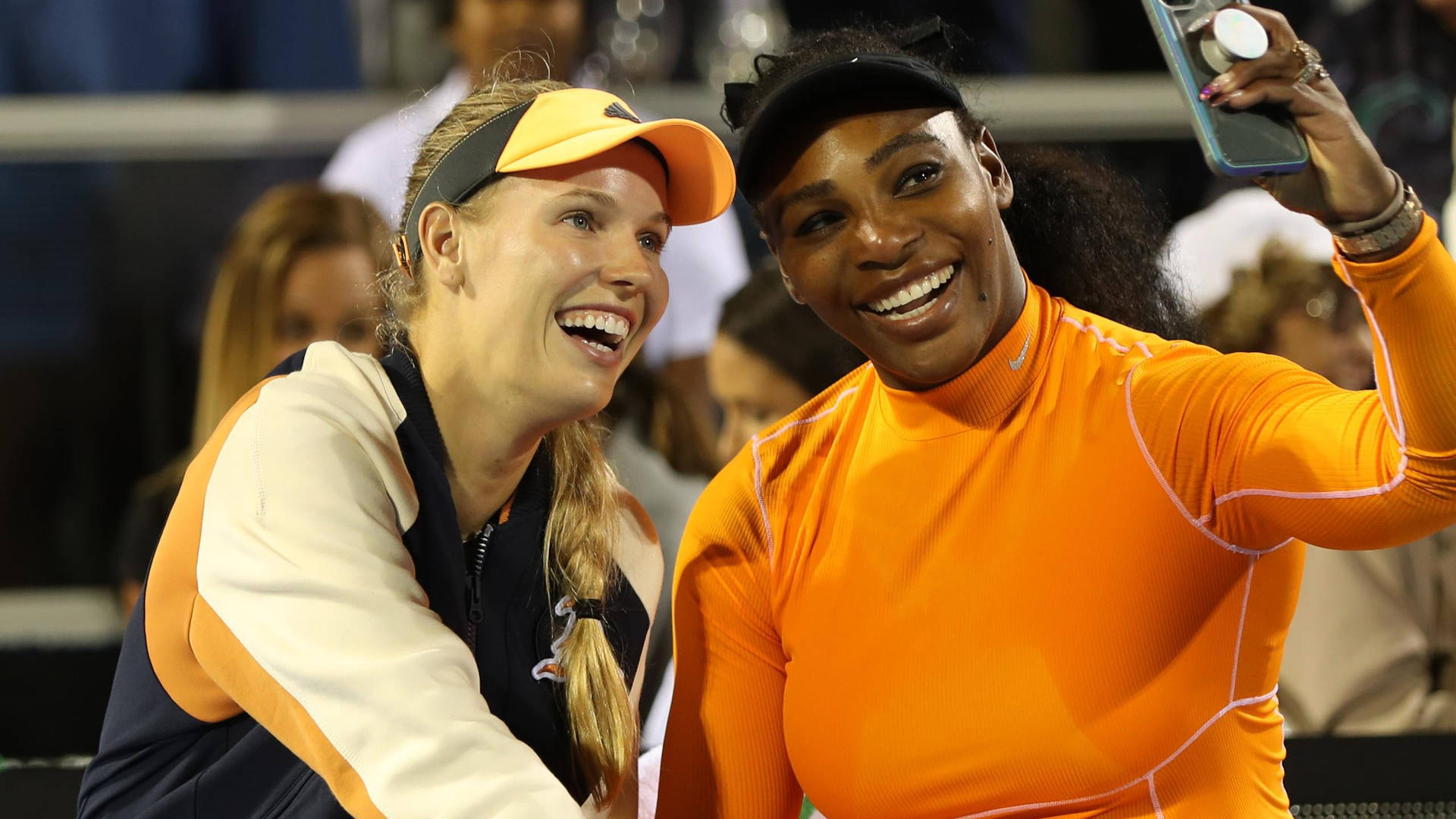 Caroline Wozniacki With Serena Williams Background