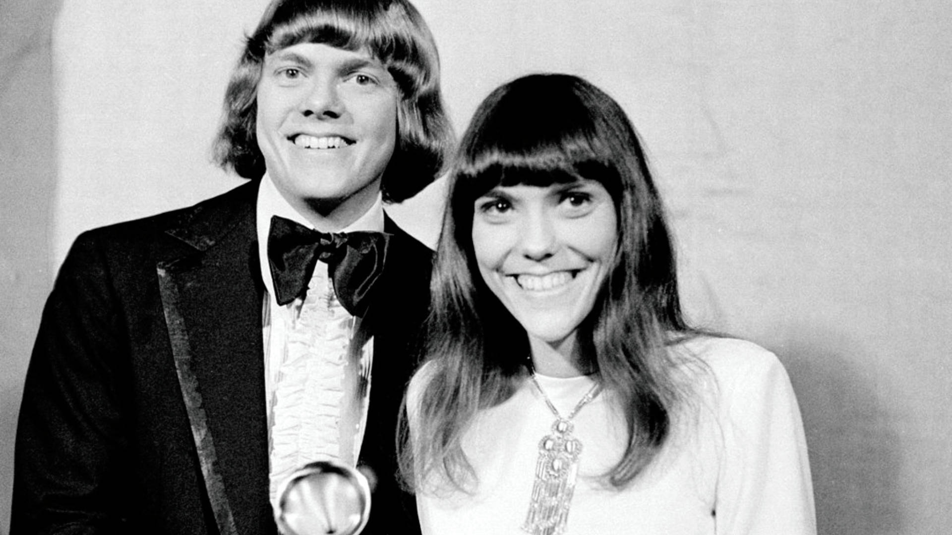 Carpenters At Grammy Awards 1970 Background