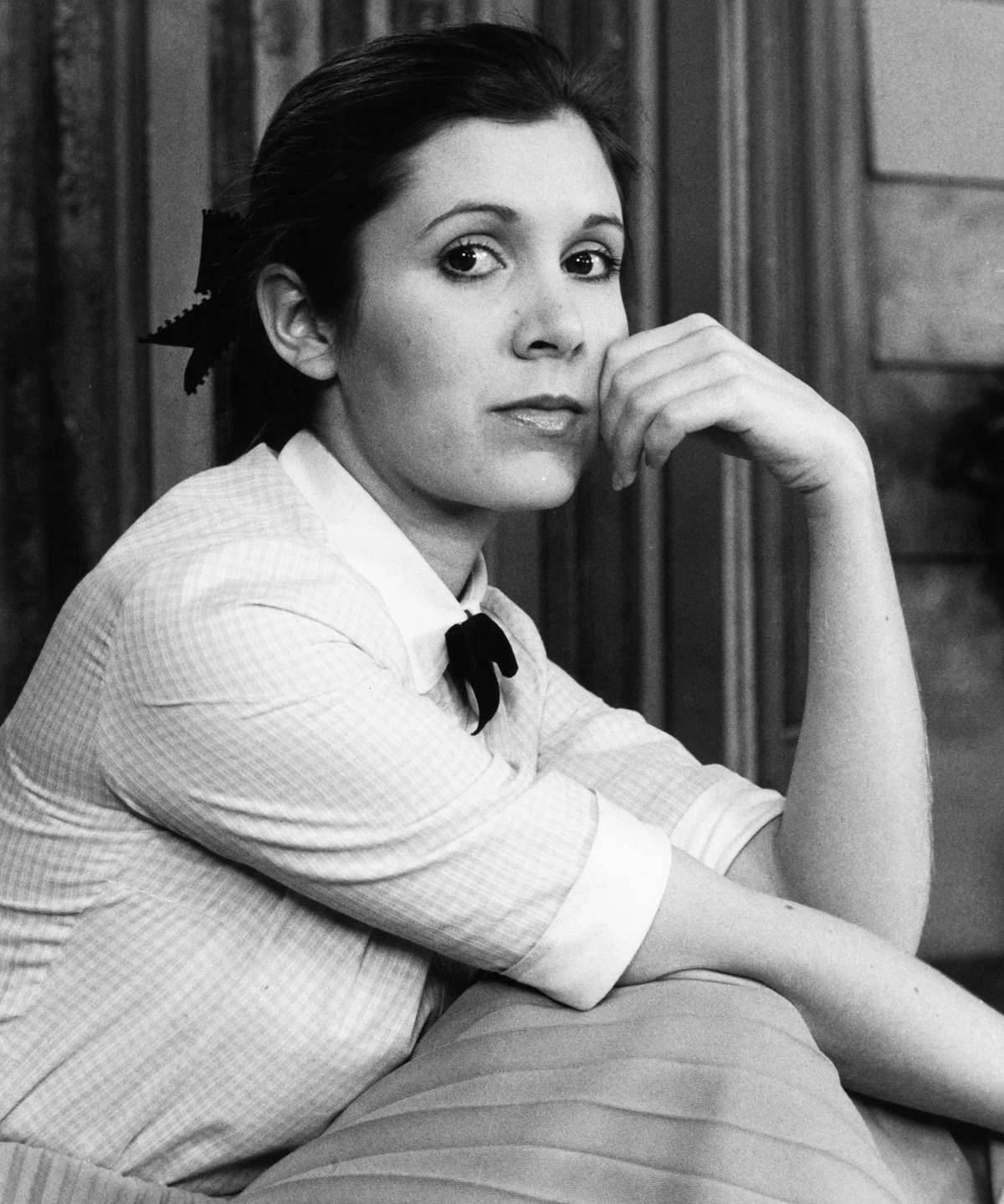 Carrie Fisher Black And White Outdoor Photo