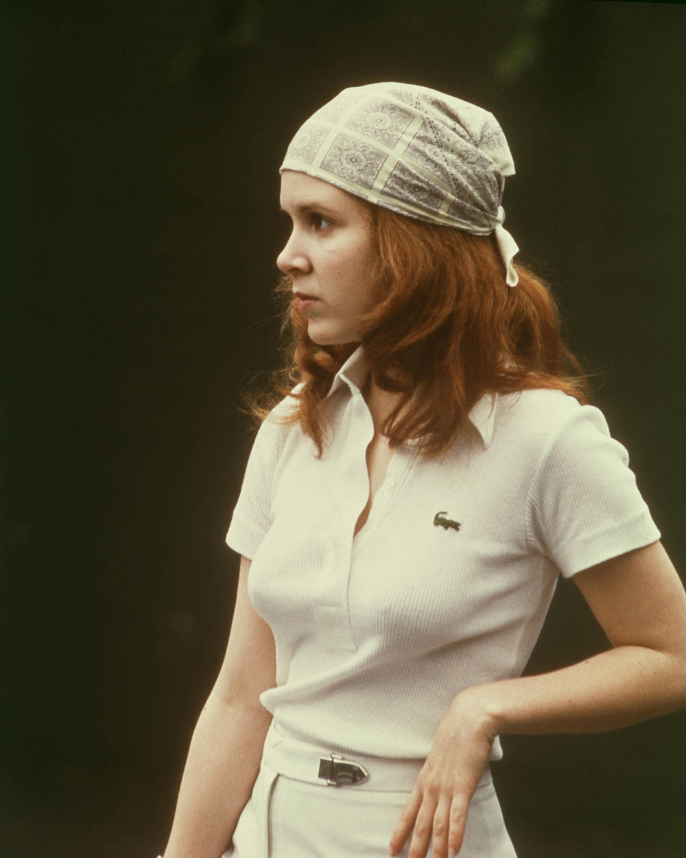 Carrie Fisher Young Photo Outdoor Background