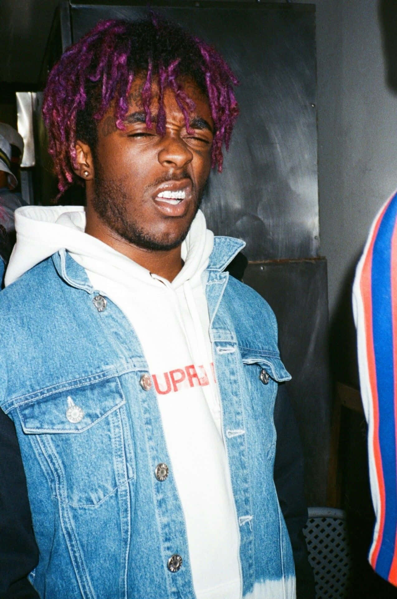 Carti Pfp With Purple Hair Background