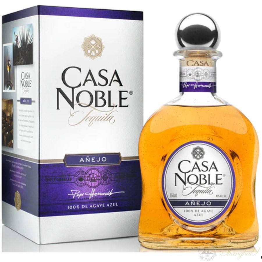 Casa Noble Anejo With Box Background