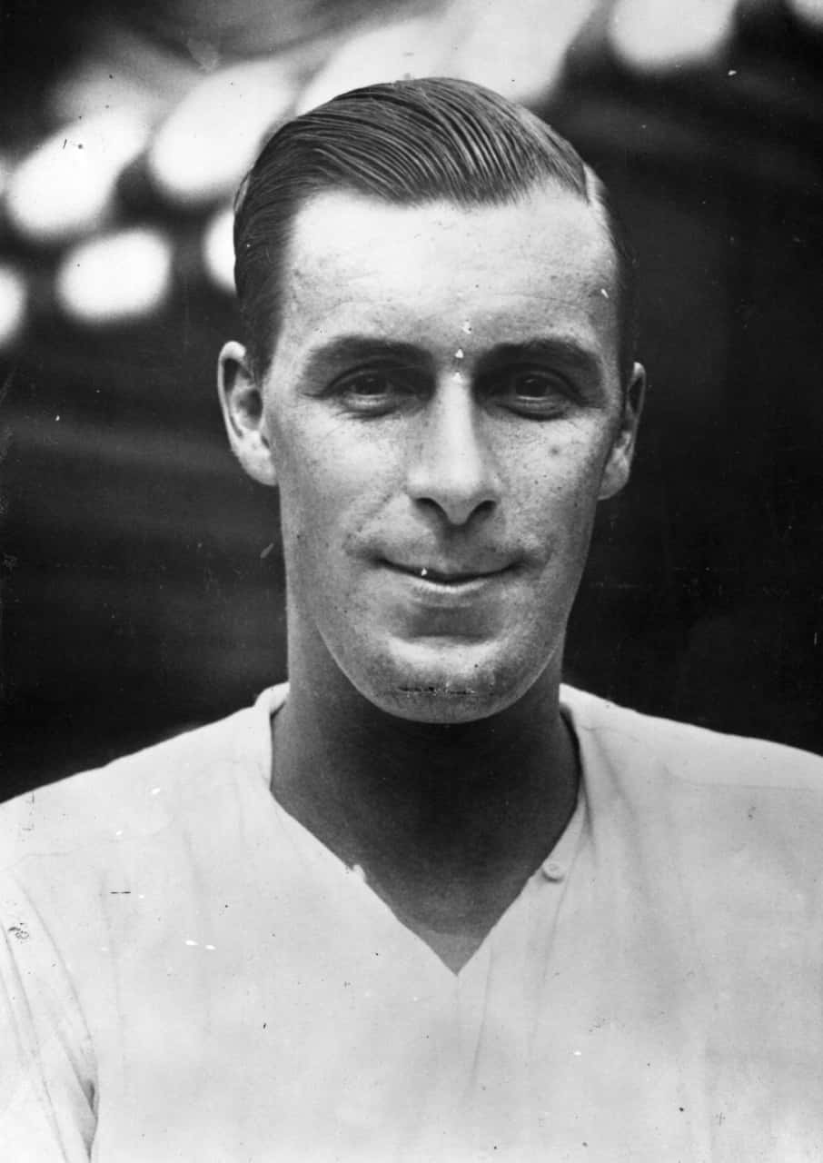 Cash King Portrait Bill Tilden Background