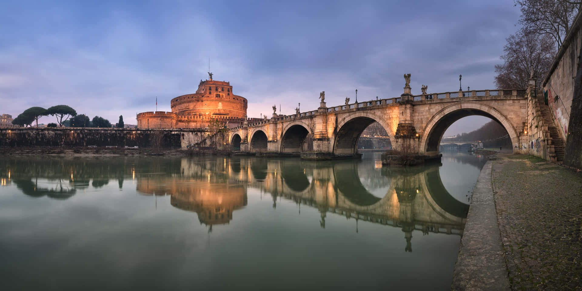 Castel Santangelo And The Ancient Roman Bridge