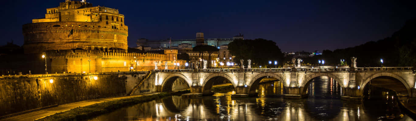 Castel Santangelo Ultra Wide Background