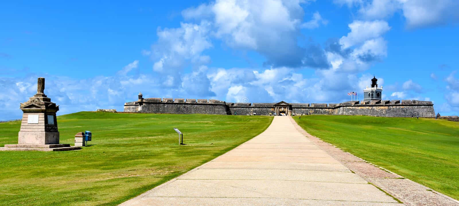Castillo San Felipe Del Morro Pathway