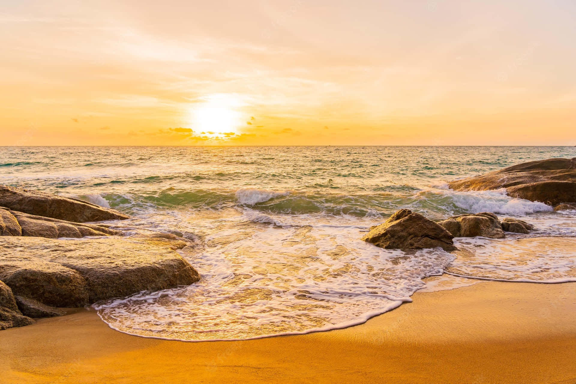 Catch The Perfect Moment - View Of Sunset Wave Background