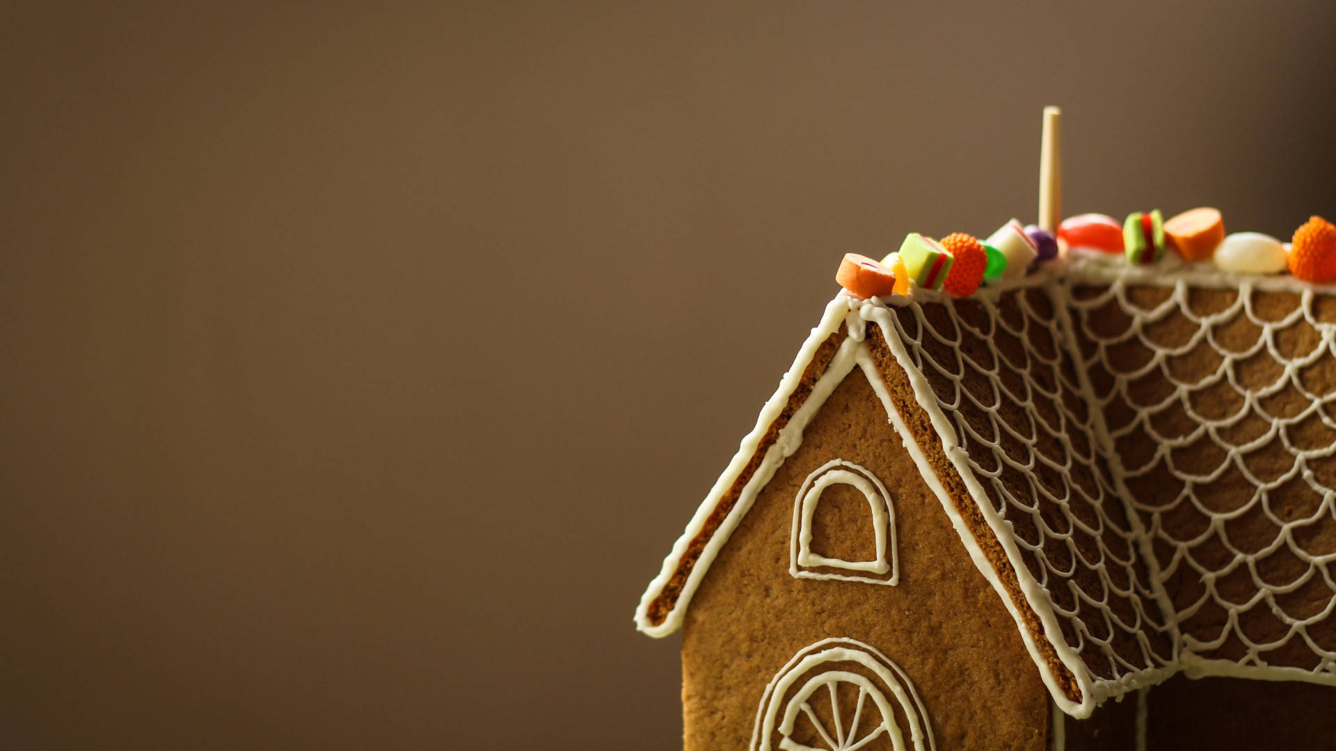 Cathedral Gingerbread House Design Background