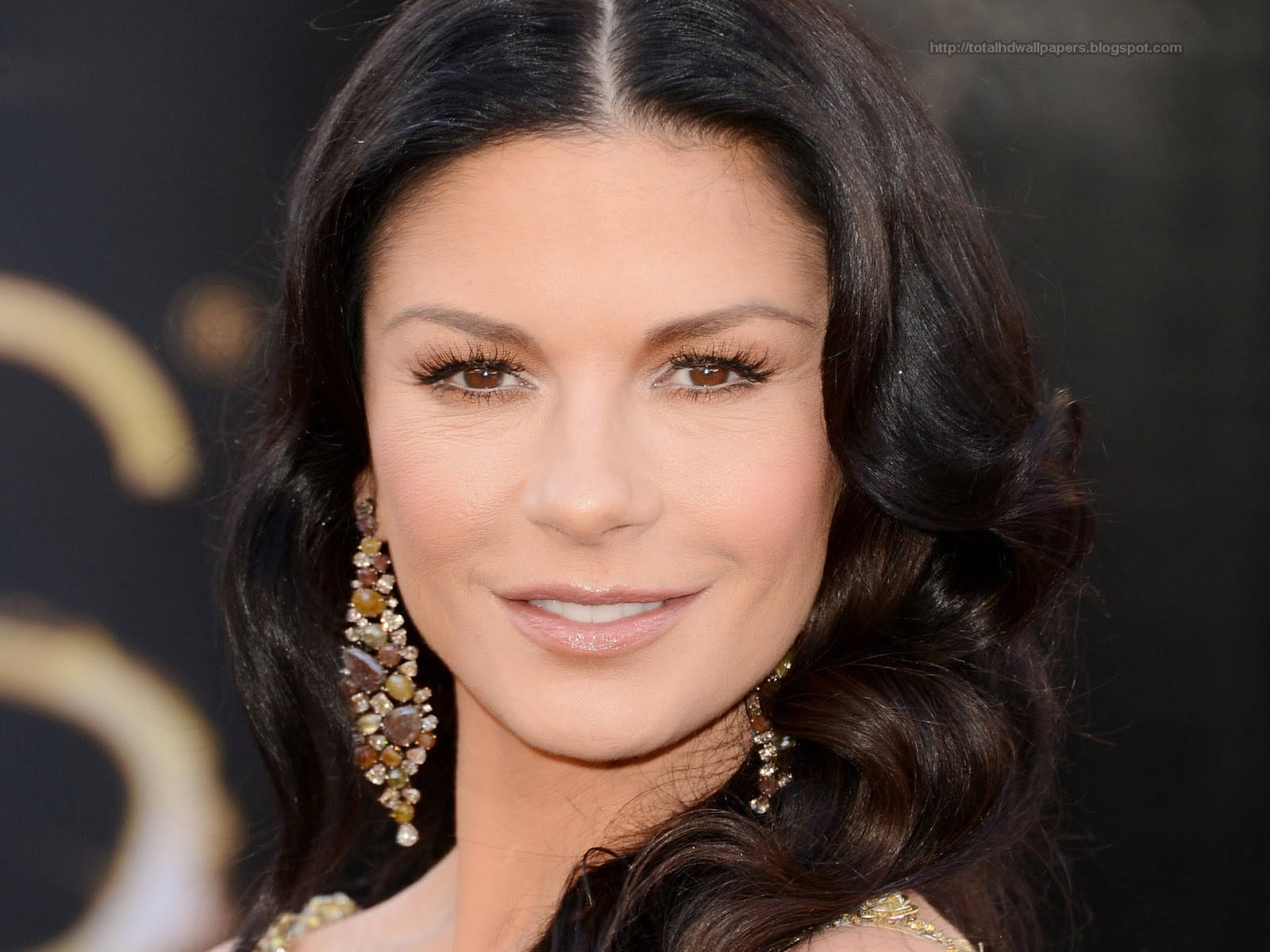 Catherine Zeta-jones Vintage Earrings Background