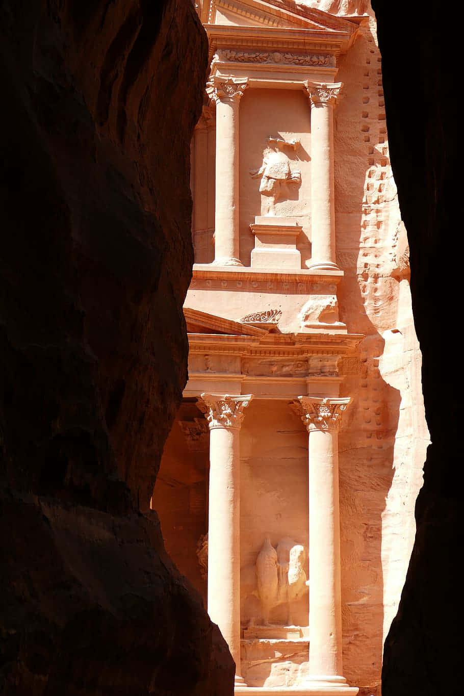Cave Peek At Rose City Petra Background