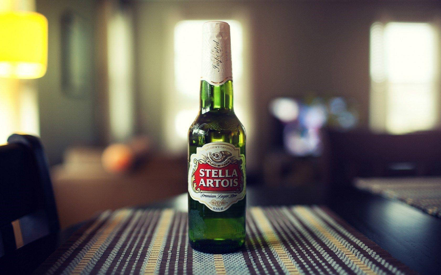 Celebrate Quality With Award-winning Stella Artois Lager Background