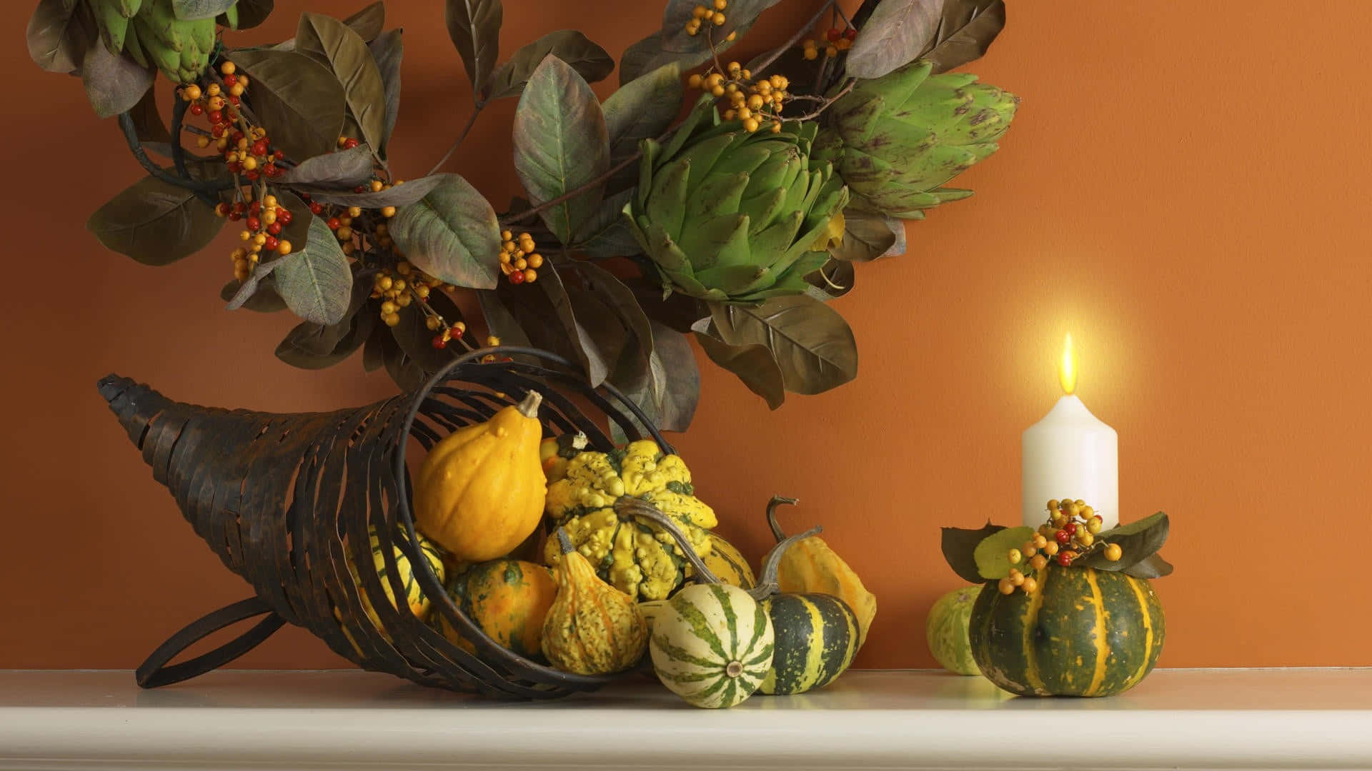 Celebrate Thanksgiving With Friends And Family Background