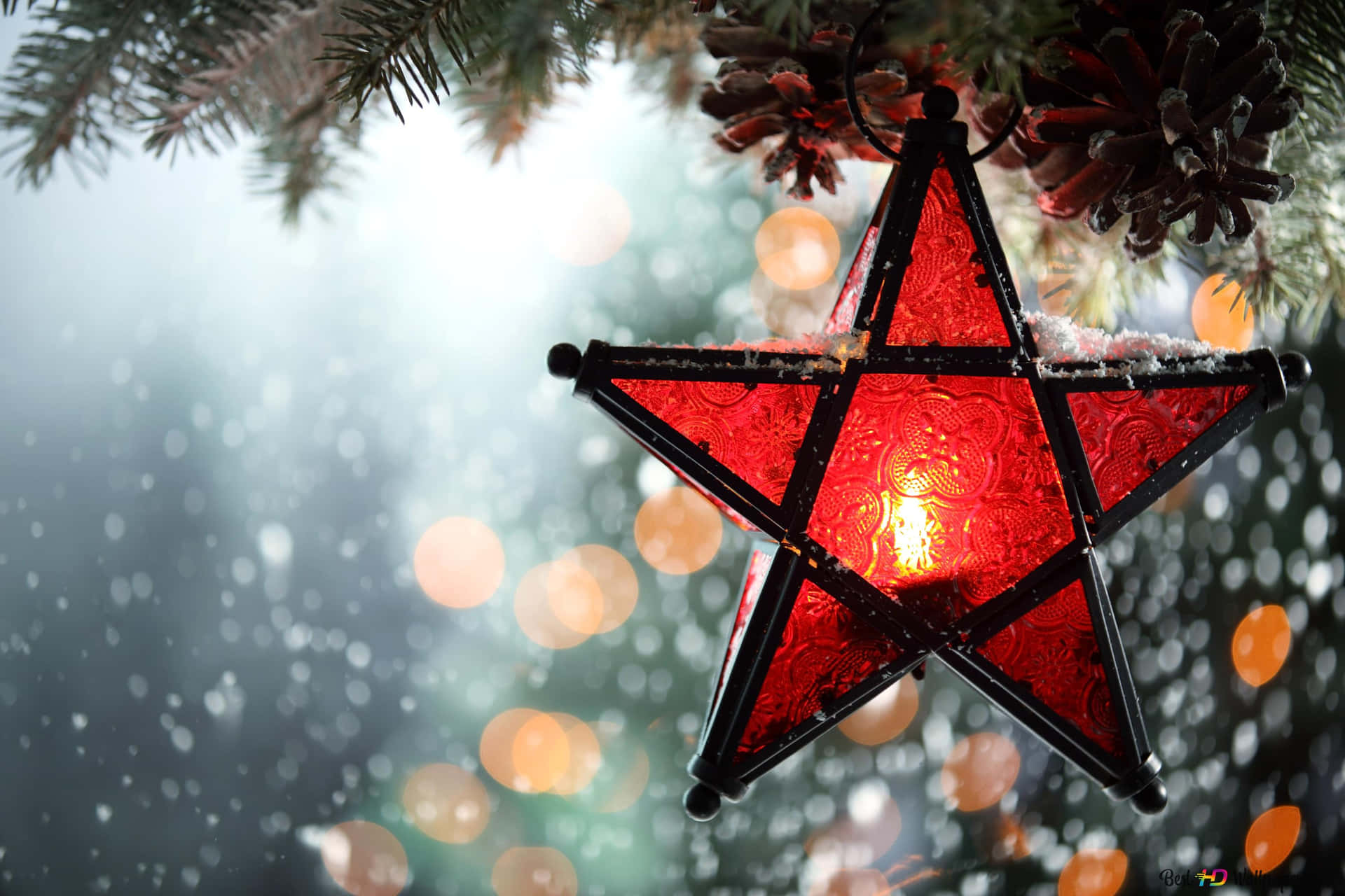 Celebrate The Spirit Of Christmas With A Sparkling Star. Background