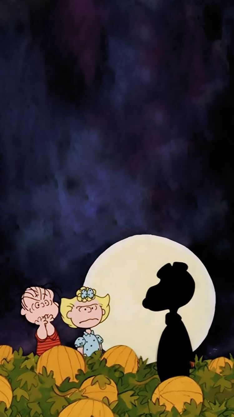 Celebrate The Spooky Season With Peanuts' Gang! Background