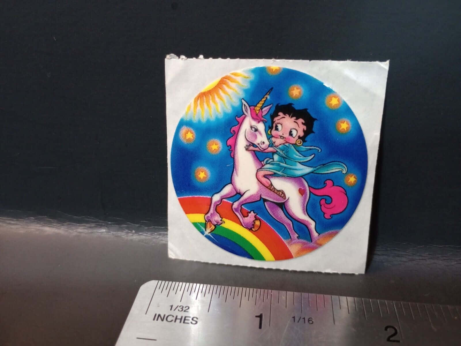 Celebrate Your Individuality With This Bright And Whimsical Lisa Frank Unicorn Wallpapers.