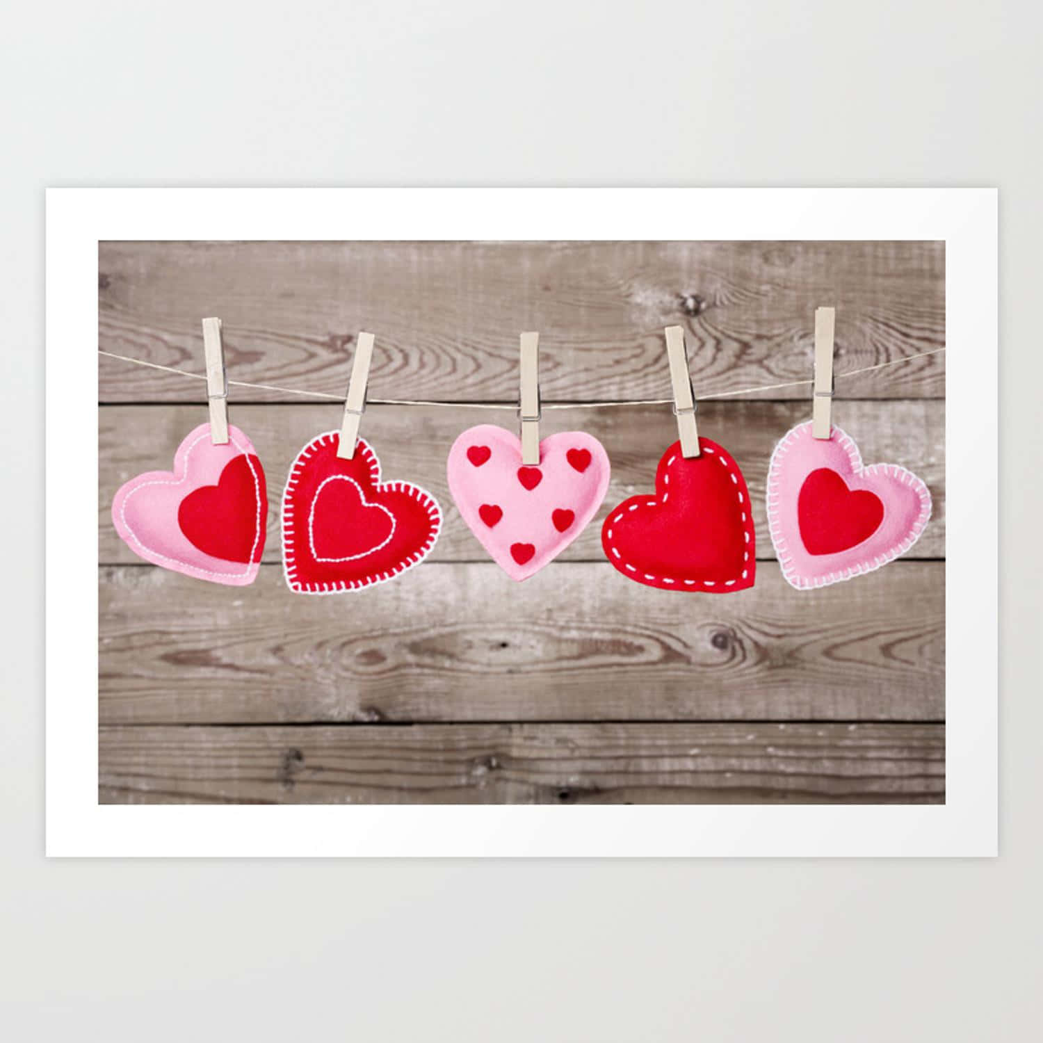 Celebrate Your Rustic Valentine Day With An Open-air Picnic Or Romantic Stroll Background