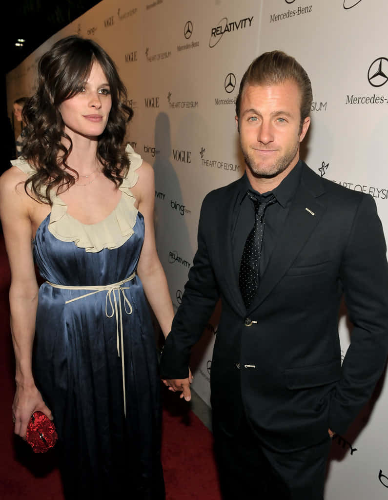 Celebrities Scott Caan And Sheila Ryan Background