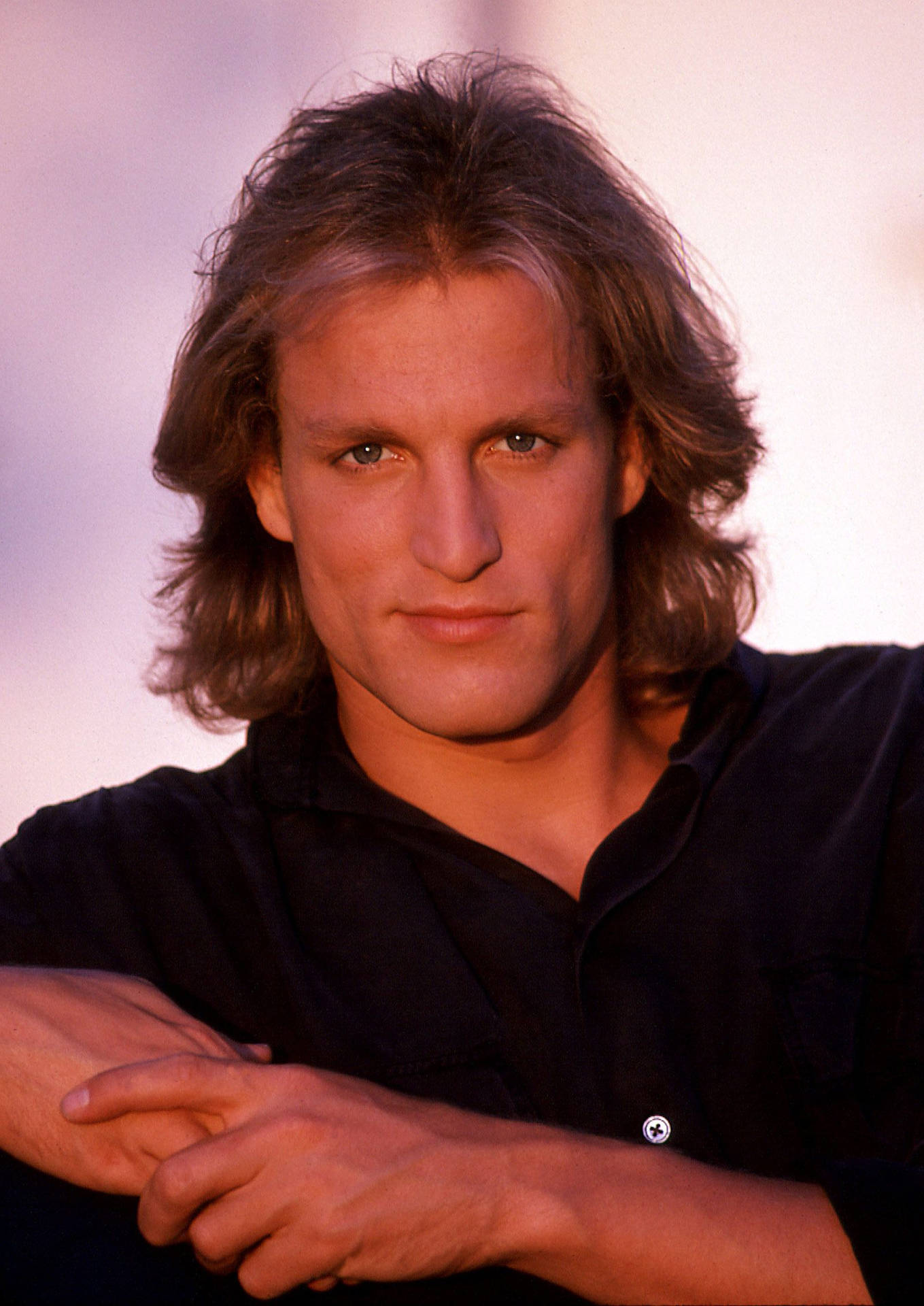 Celebrity Actor Woody Harrelson Mullet Hair Background