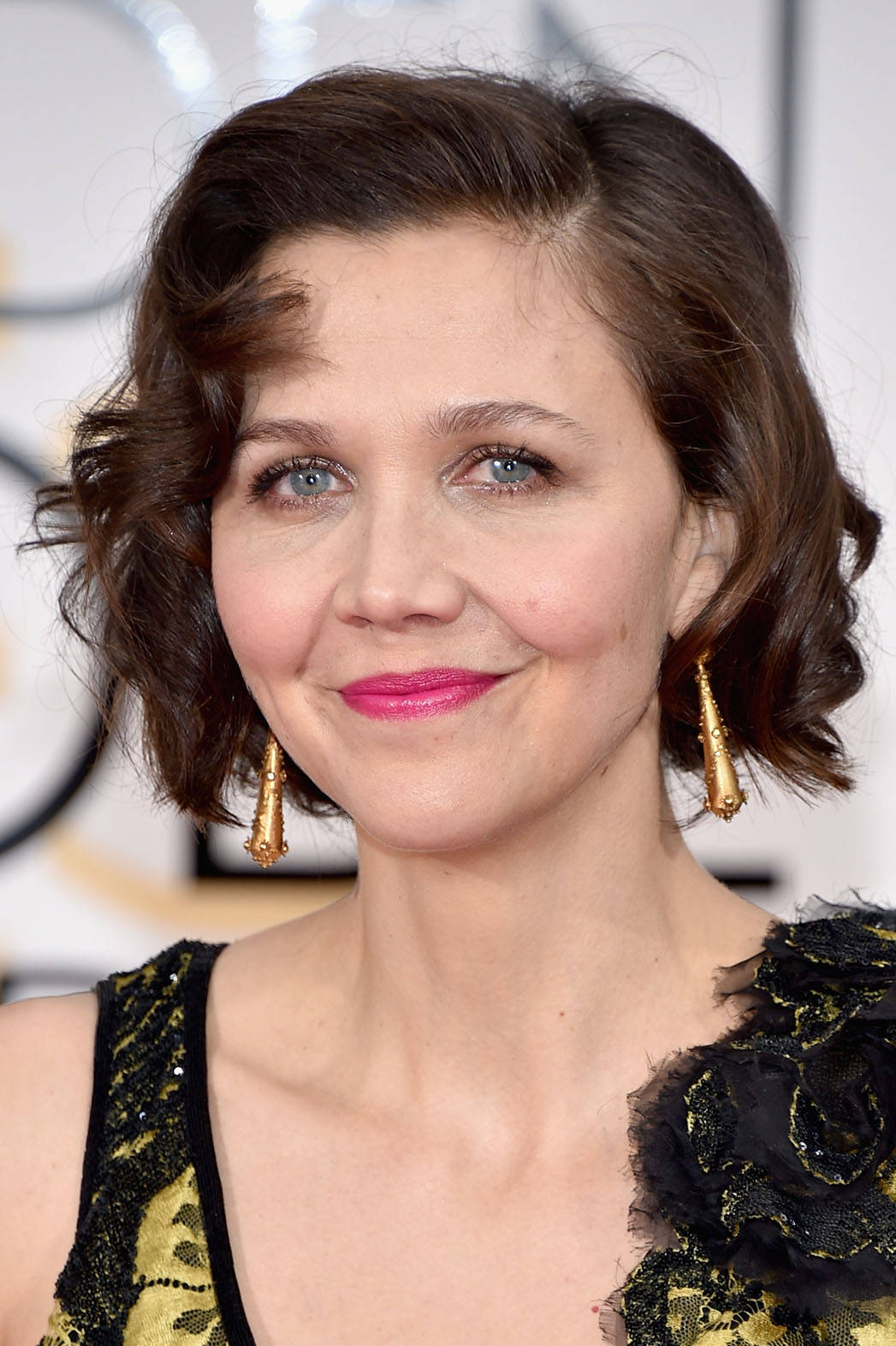 Celebrity Actress Maggie Gyllenhaal Background