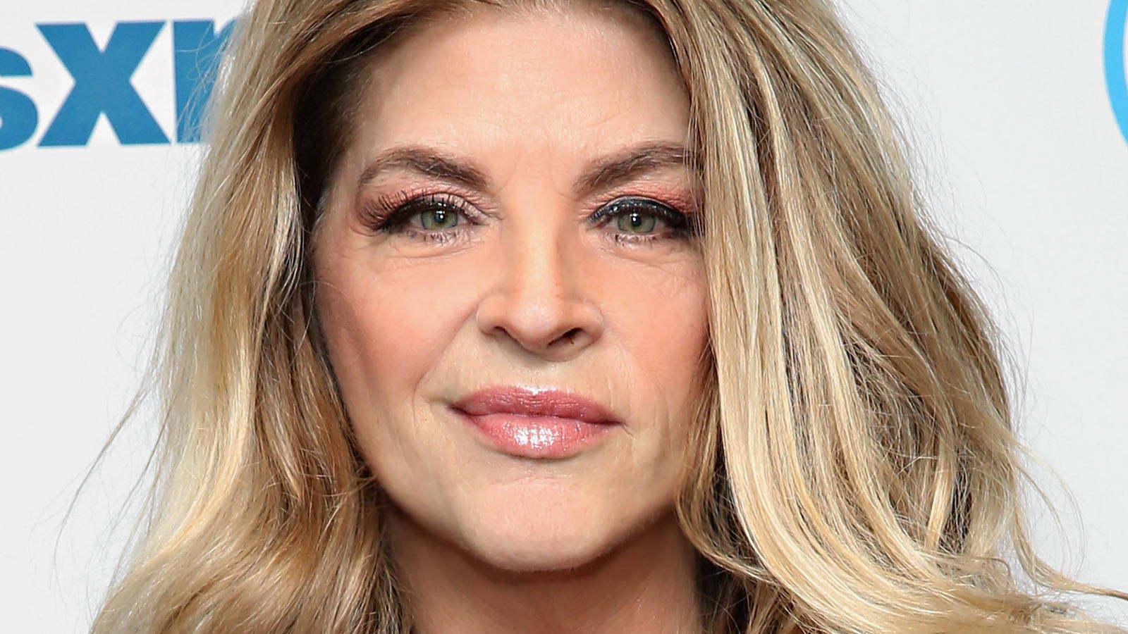 Celebrity Kirstie Alley In Sirius Xm Studios Background