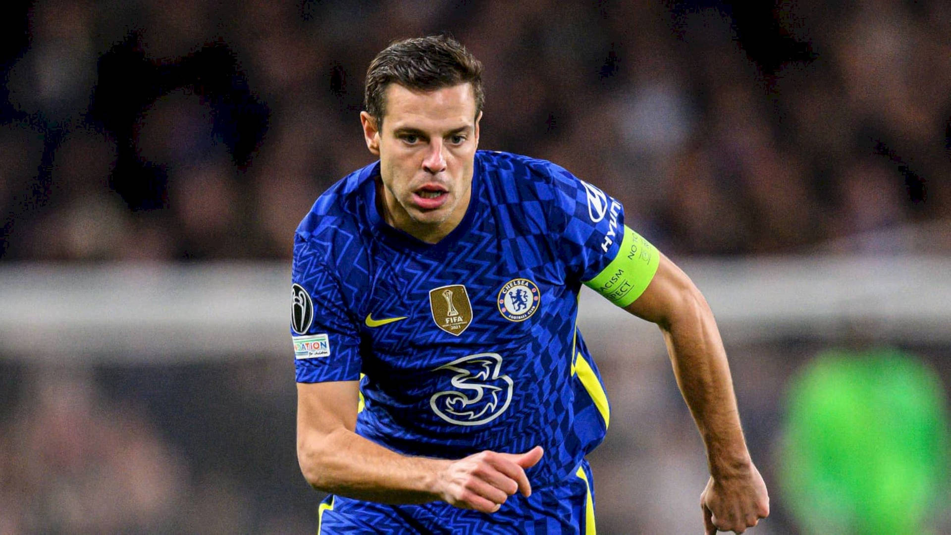 César Azpilicueta Rushing Background