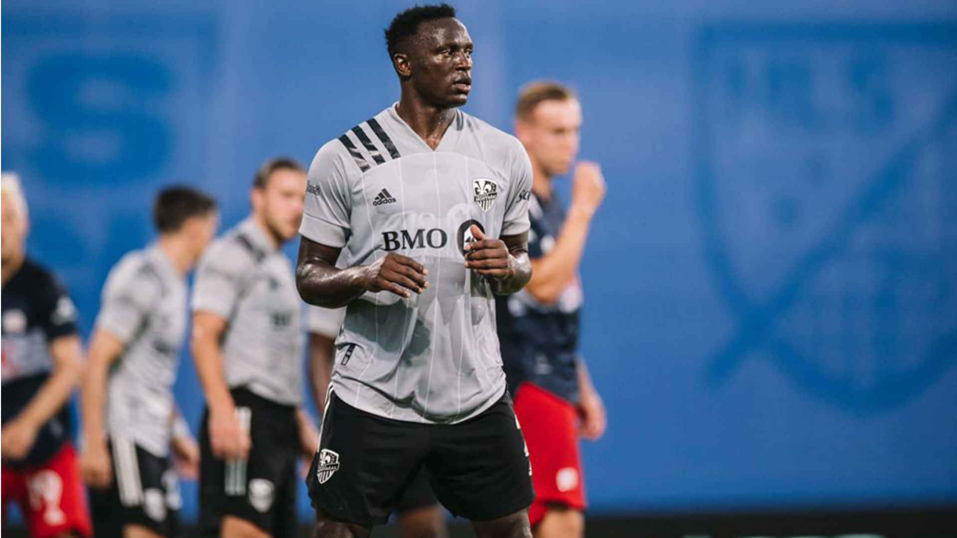 Cf Montreal Captain - Victor Wanyama In Action Background